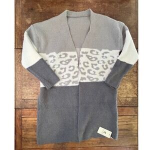 ComfyLuxe leopard print grey‎ cardigan O/S blanket plush soft NWT color block